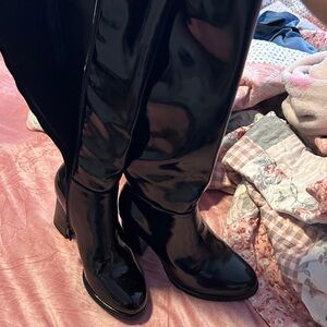 Elegant Black Women's Boots